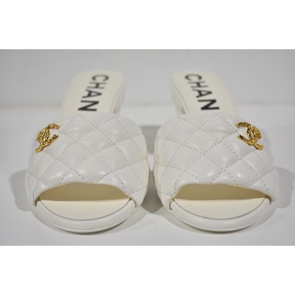 Chanel REV White Lambskin Quilted CC Gold Logo Cone Heel Mule Slide Sandal 38 - Picture 7 of 12